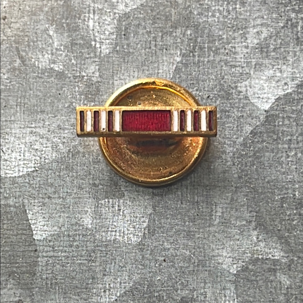 Wwii U.S. Military Good Conduct Enamel Pin